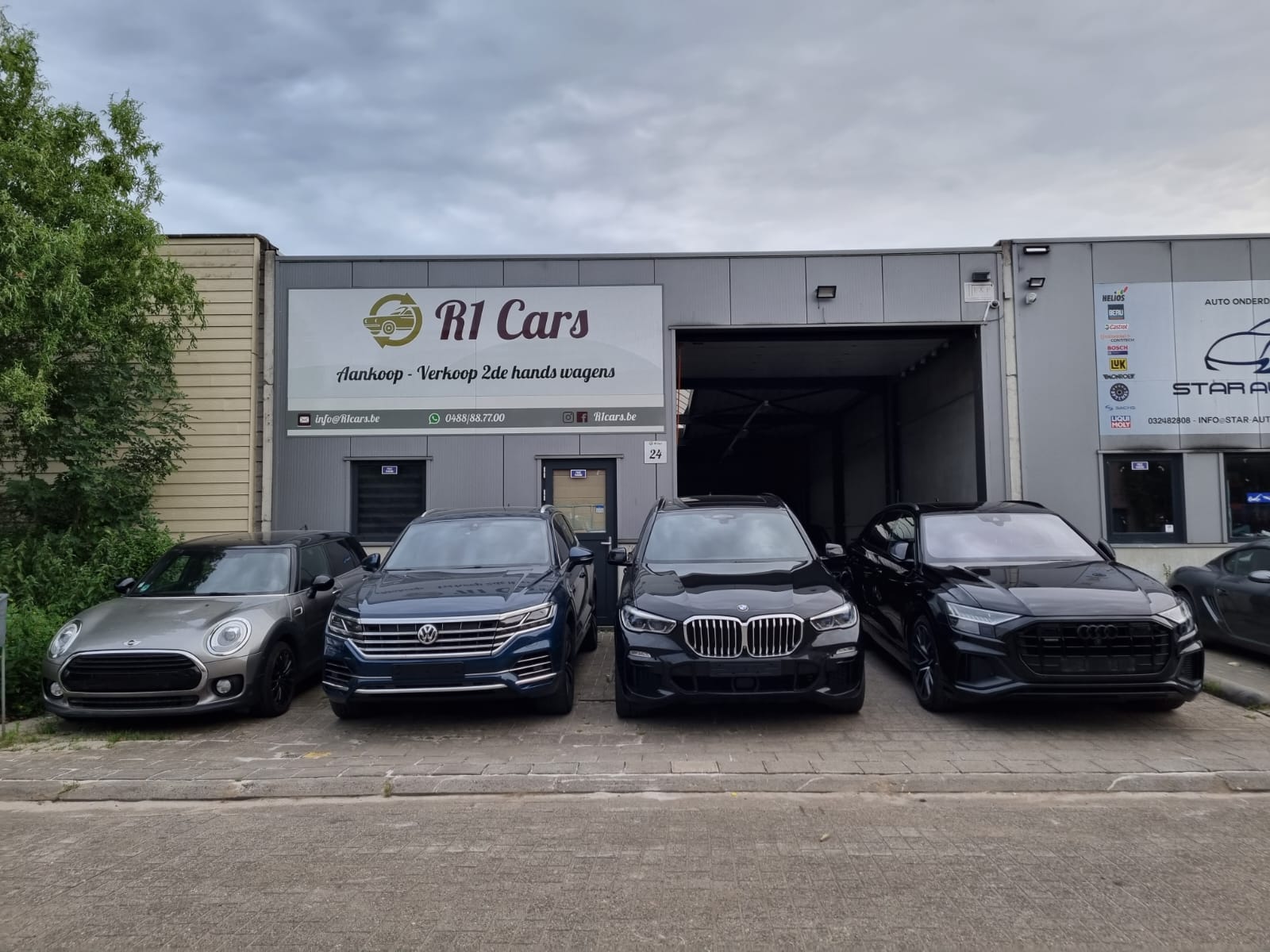 R1 Cars showroom in Hoboken with premium cars